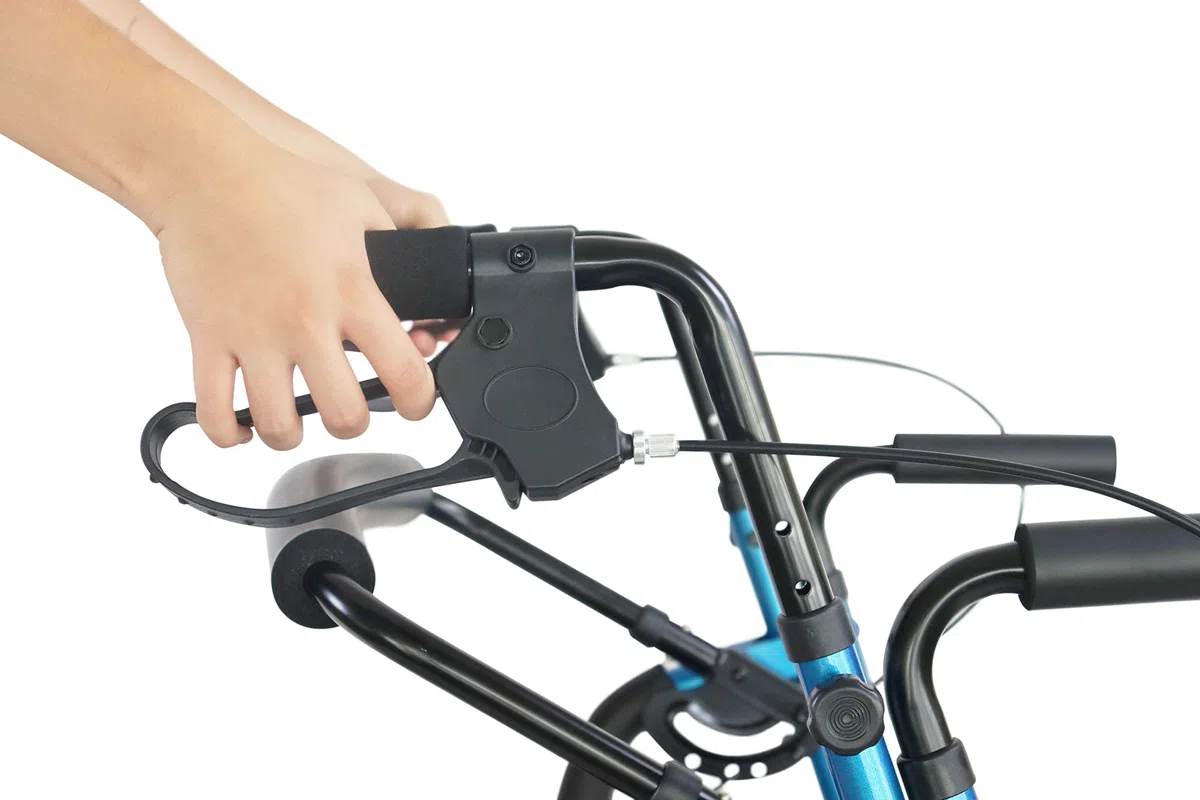 KMINA Andador Silla Plegable 2 en 1 con Cesta y Frenos de Maneta, Asiento Acolchado, Altura Regulable, Azul