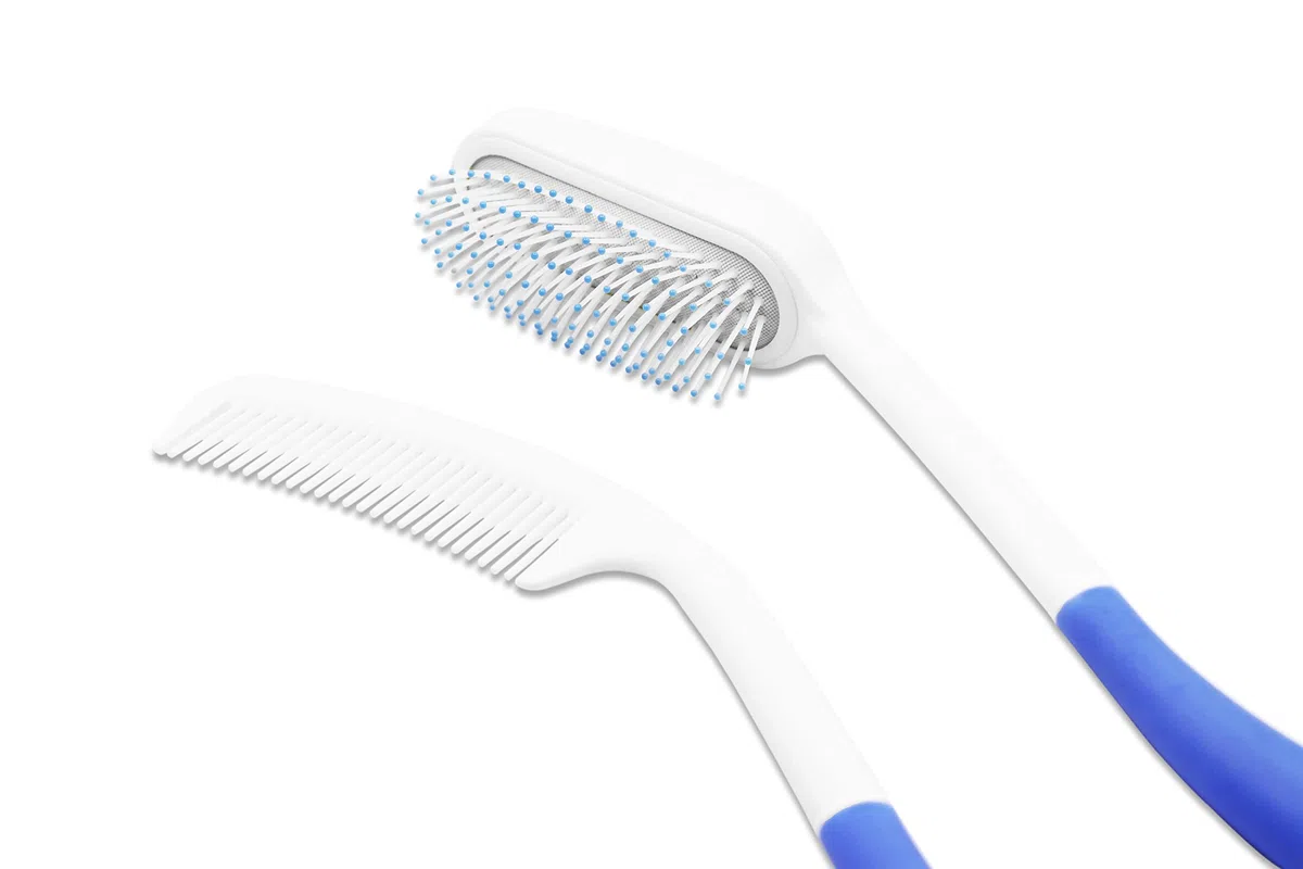 KMINA Cepillo Pelo Mango Largo y Peine (Pack), Ergonómico, Ancianos, Accesorios Movilidad Reducida