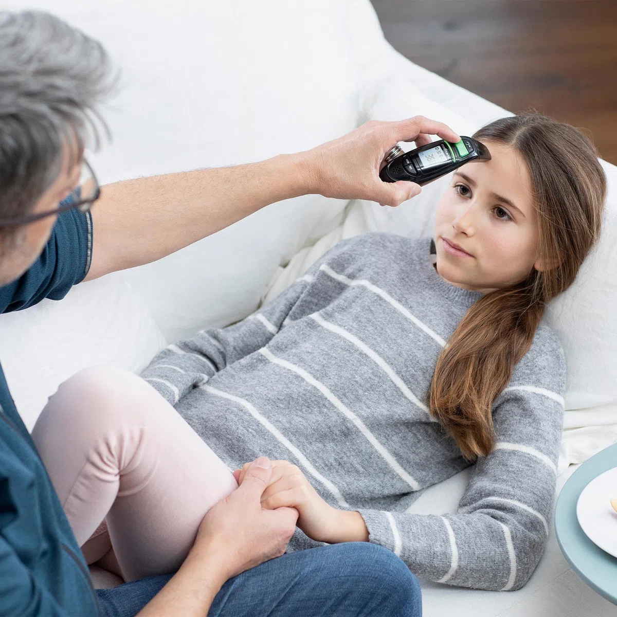 medisana TM 750 negro termómetro clínico digital 6 en 1 termómetro de oído para bebés, niños y adultos, termómetro de frente con alarma visual de fiebre y función de memoria